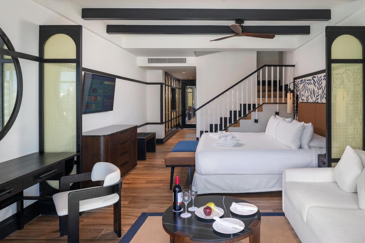 מלון Spring Rises Ocean Eden Bay (Adults Only) מראה חיצוני תמונה A suite at the hotel