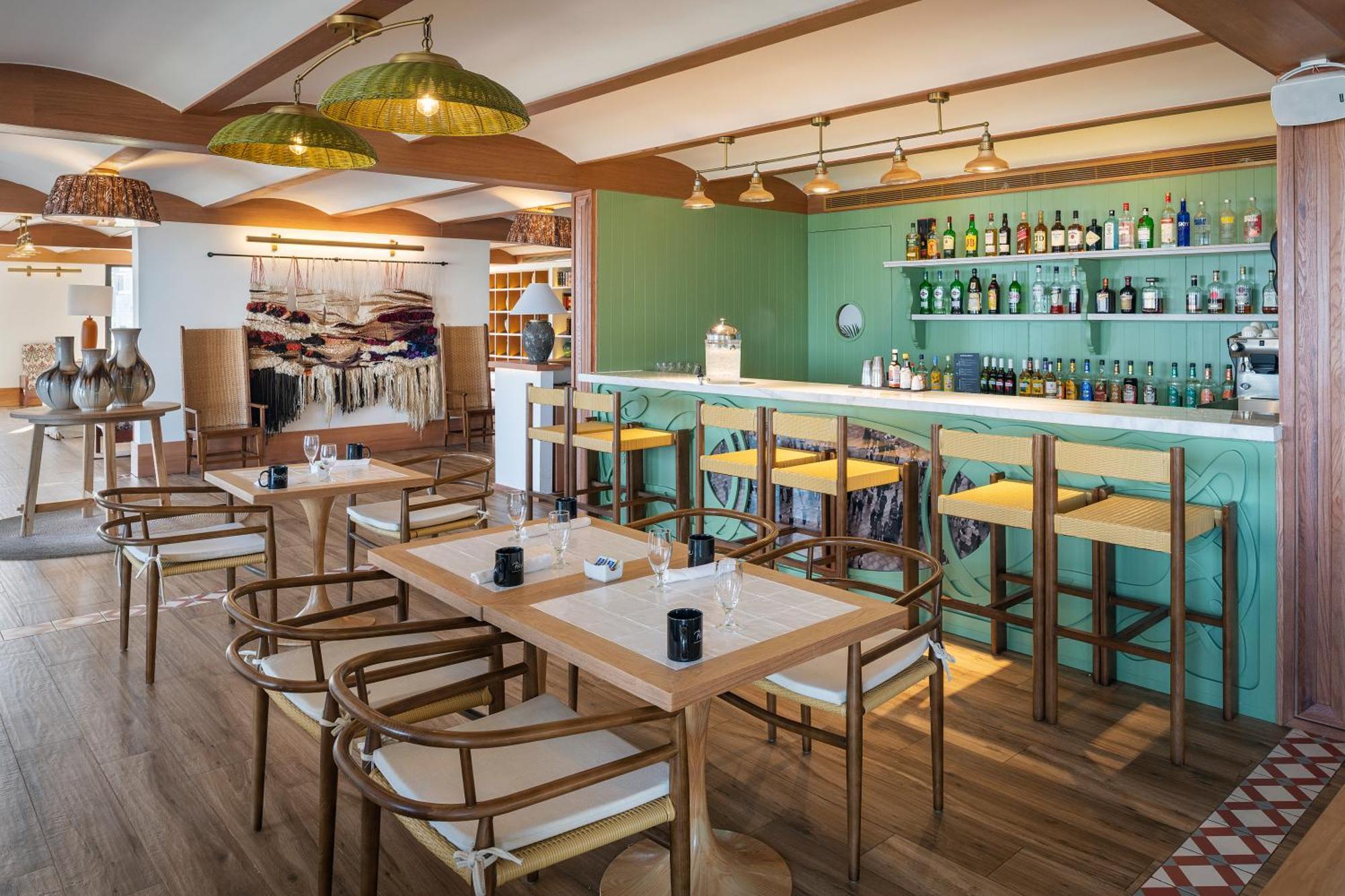 מלון Spring Rises Ocean Eden Bay (Adults Only) מראה חיצוני תמונה The bar at the lounge