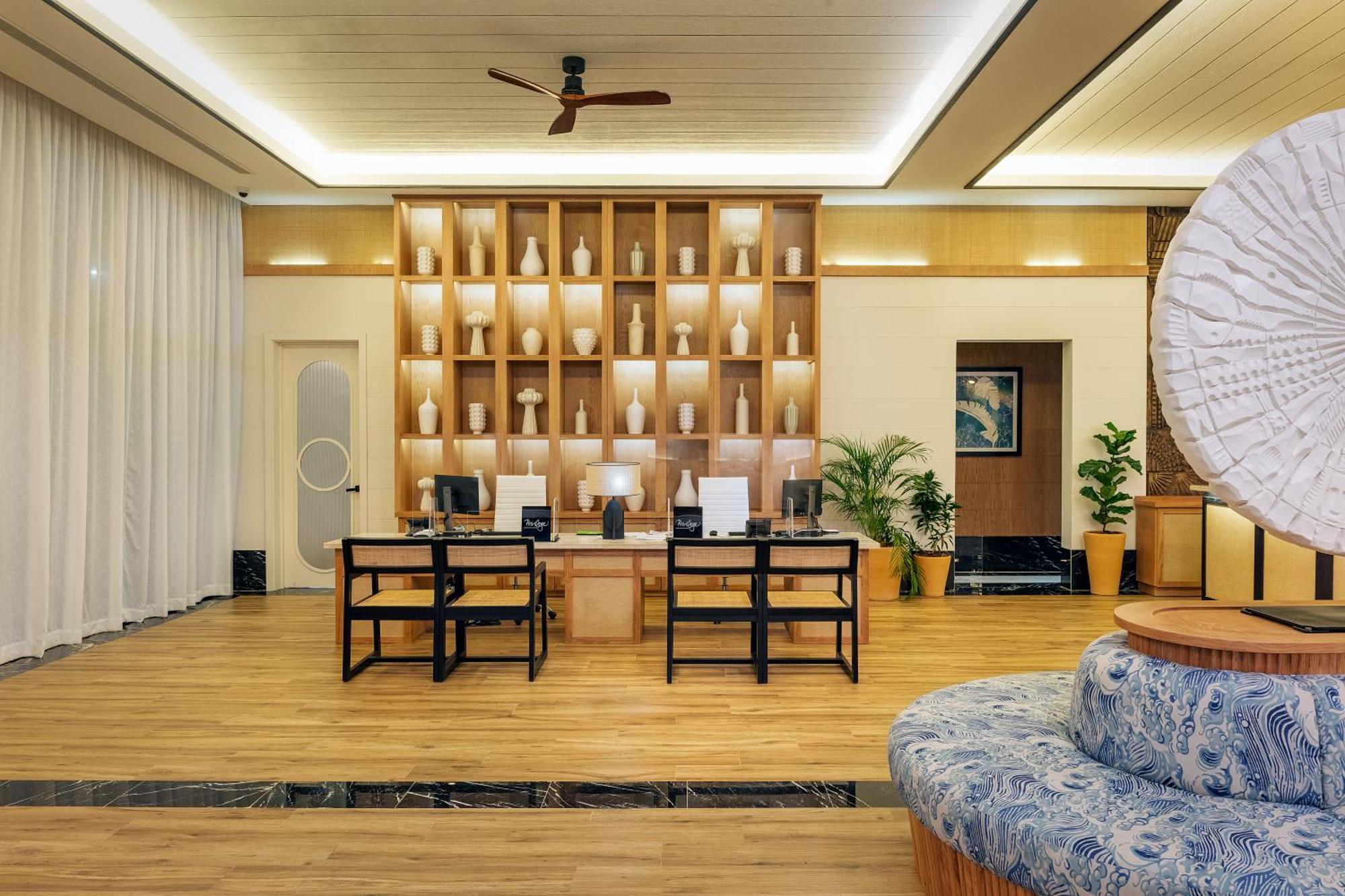 מלון Spring Rises Ocean Eden Bay (Adults Only) מראה חיצוני תמונה The lobby of the hotel